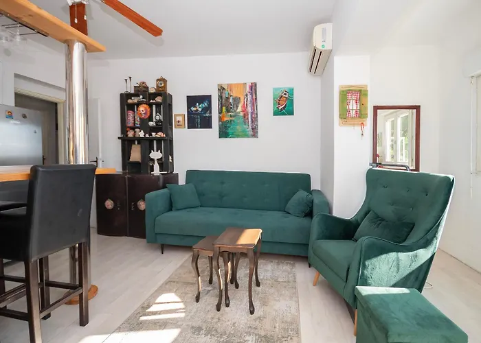 Renko Apartment