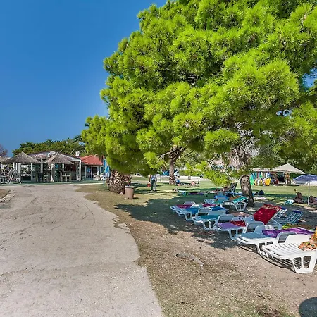 アパート Renko オミシュ